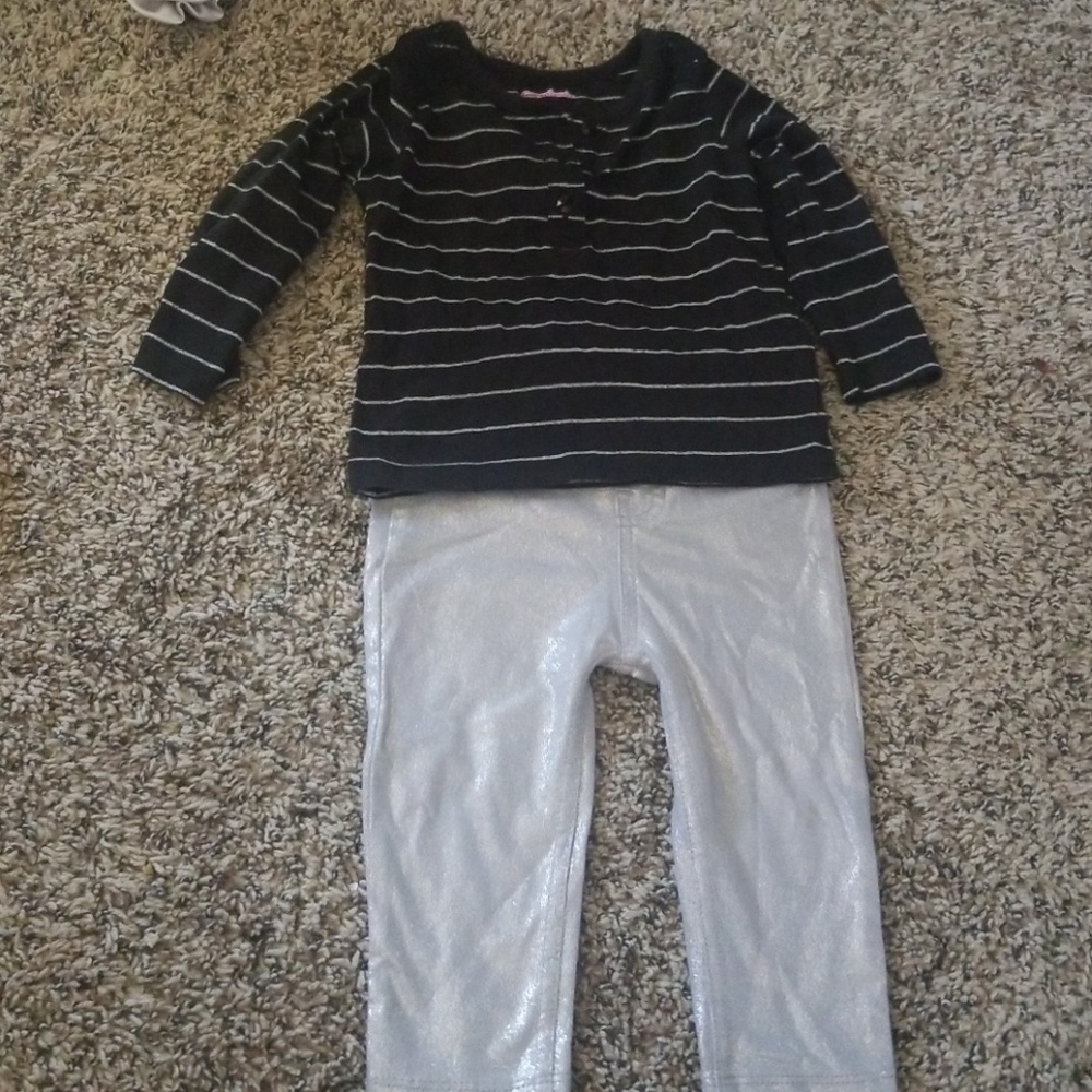 Cute silver pant outfit